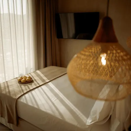Manas Otel Elaiokhorion